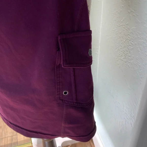 Athleta Oasis Cargo Skort M Purple Snap Pockets Stretch Casual Outdoors … - Picture 3 of 6